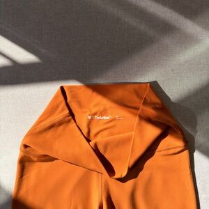 TNA Action high-waisted leggings